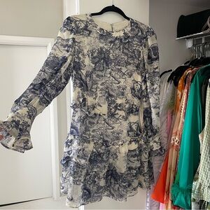 Red dress boutique toile mini